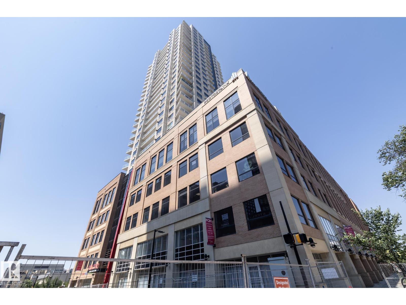 #2402 10410 102 Av Nw Property Photo 1