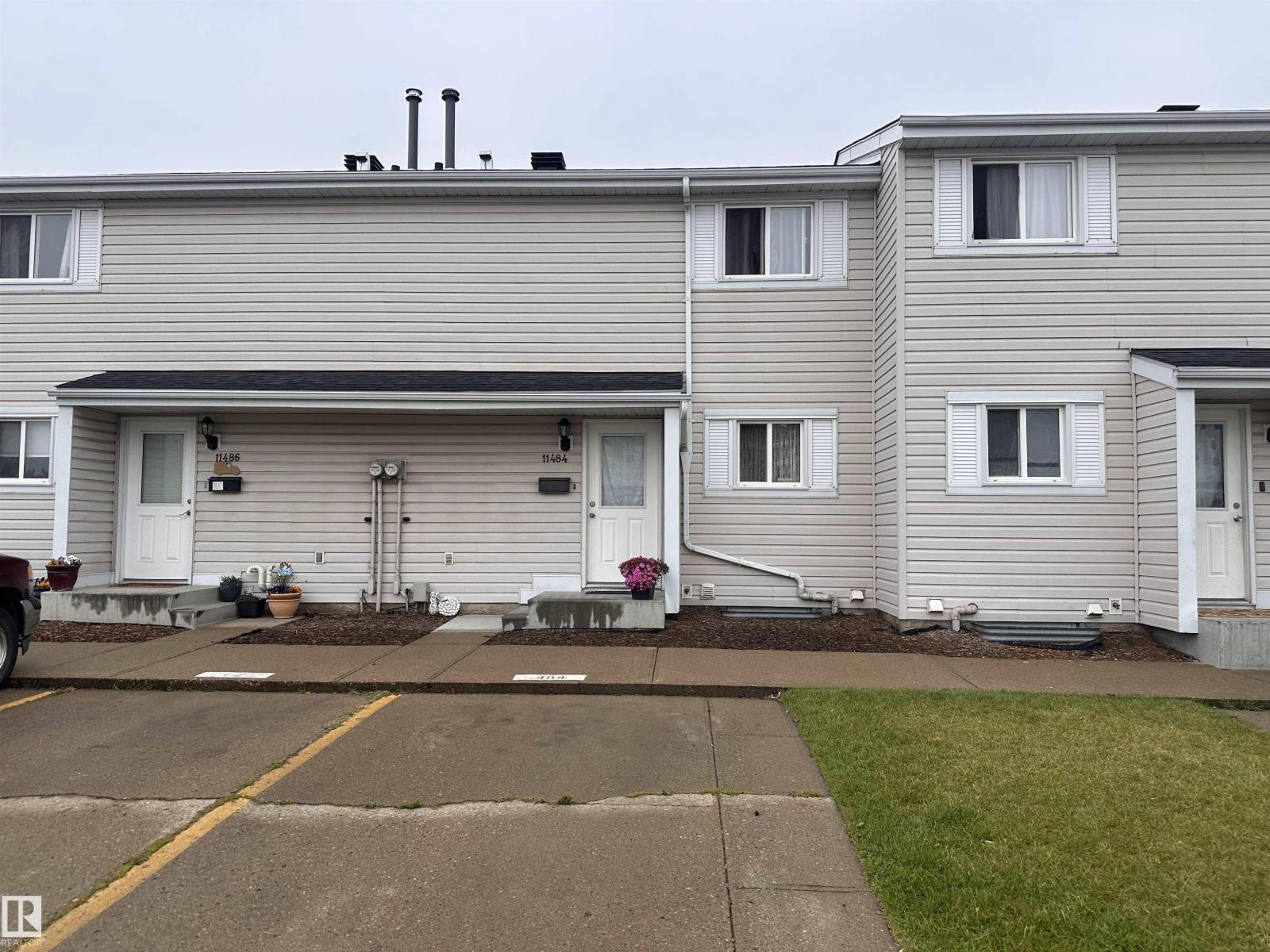 11484 139 Av Nw Property Photo 1