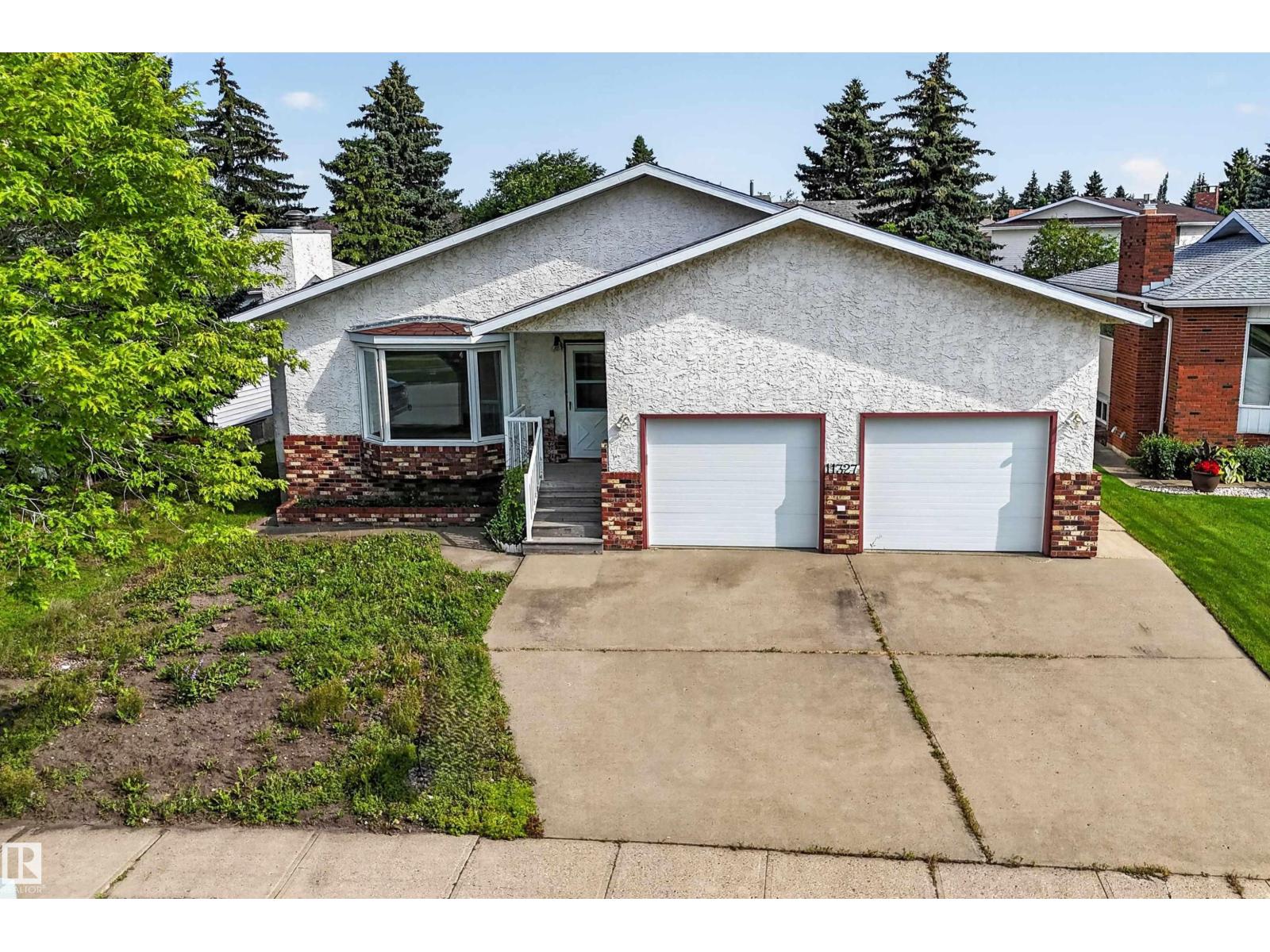 11327 25 AV NW Property Photo 1