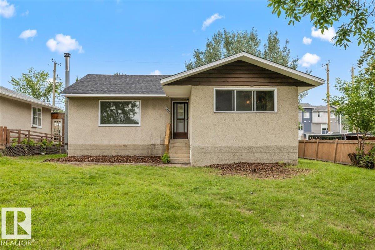 10415 98 AV Property Photo 1