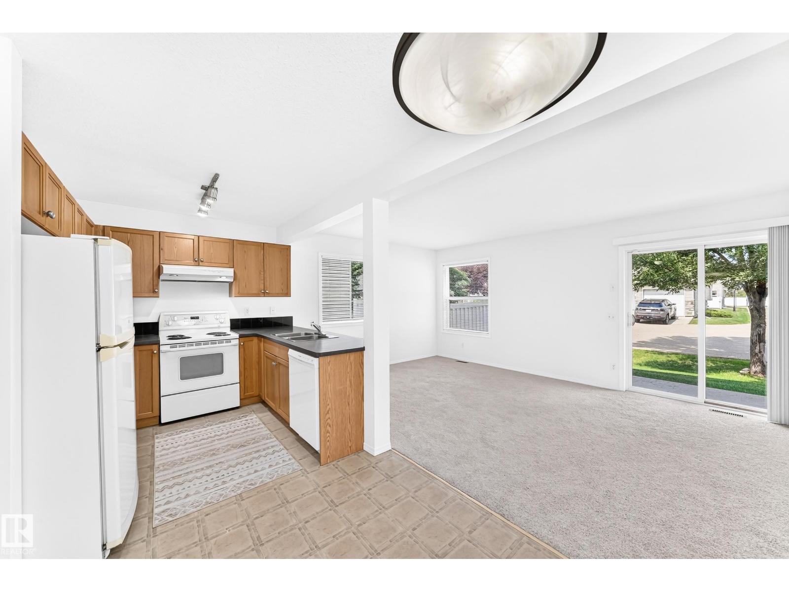 #93 230 Edwards Dr Sw Property Photo 14