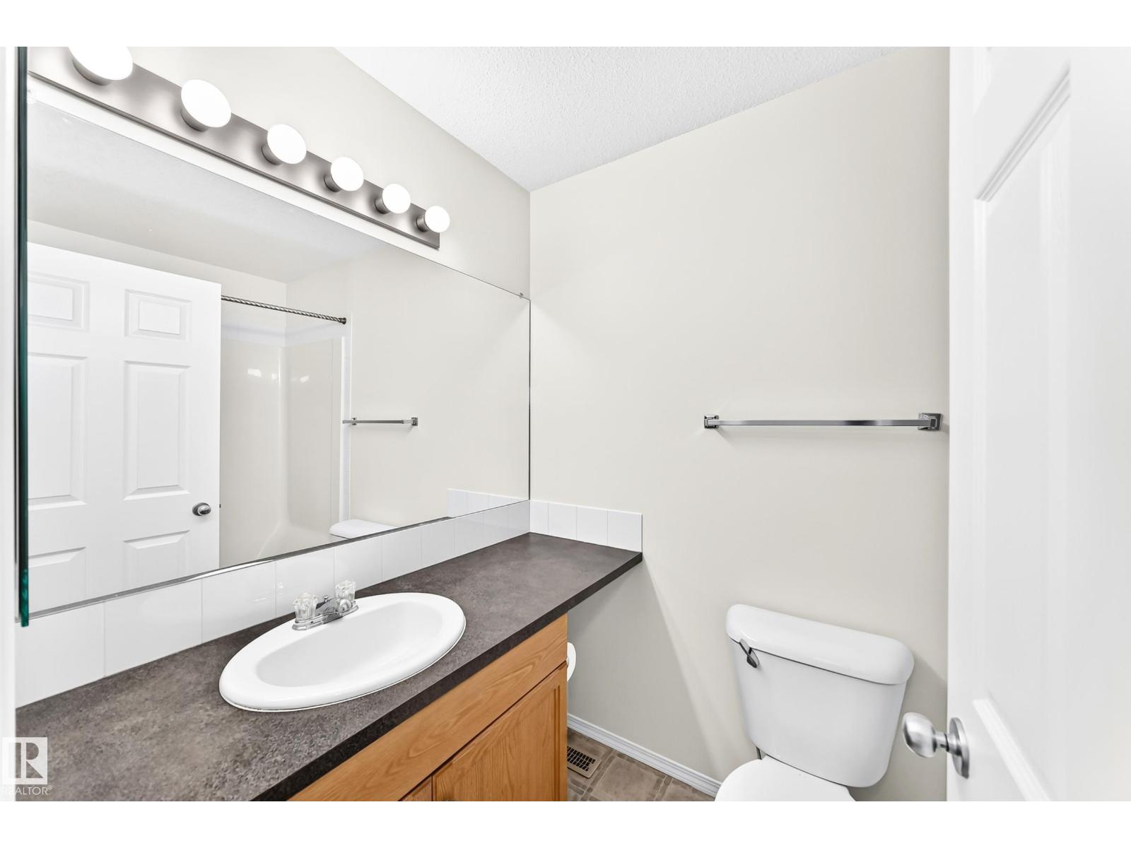 #93 230 Edwards Dr Sw Property Photo 31