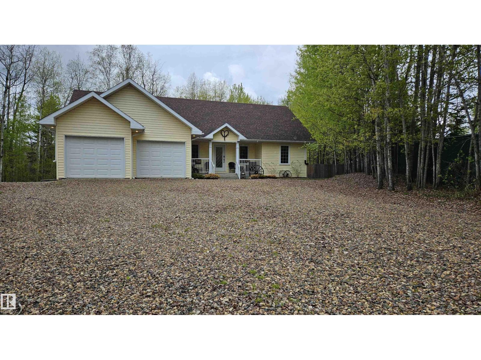 7 Andrew Dr Property Photo 1