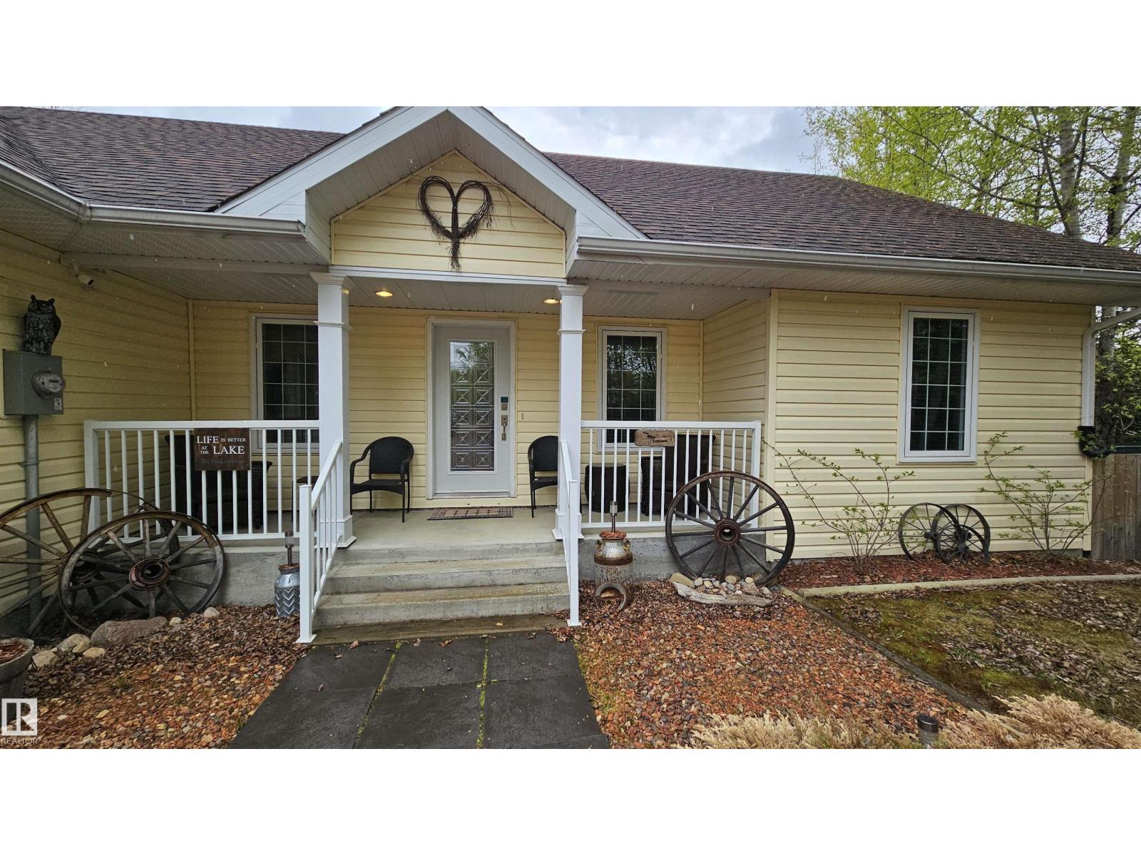 7 Andrew Dr Property Photo 4