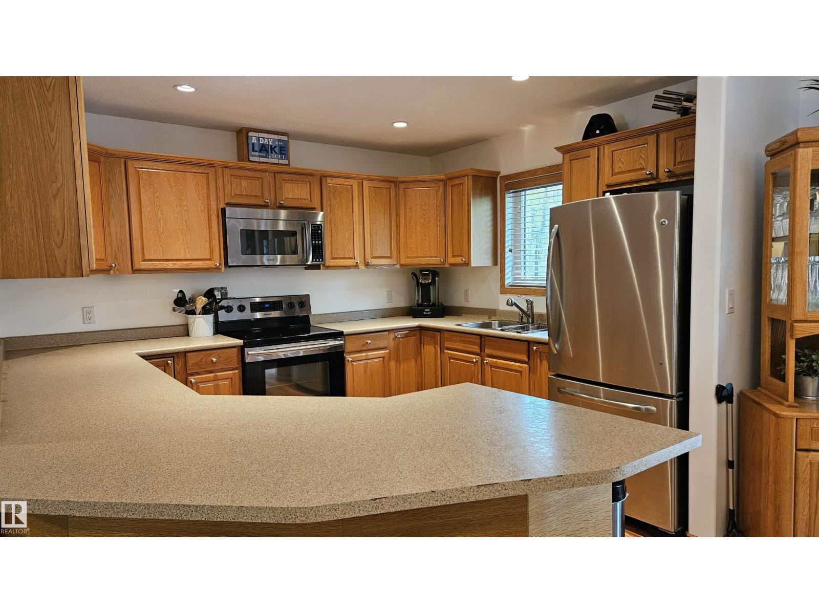 7 Andrew Dr Property Photo 17