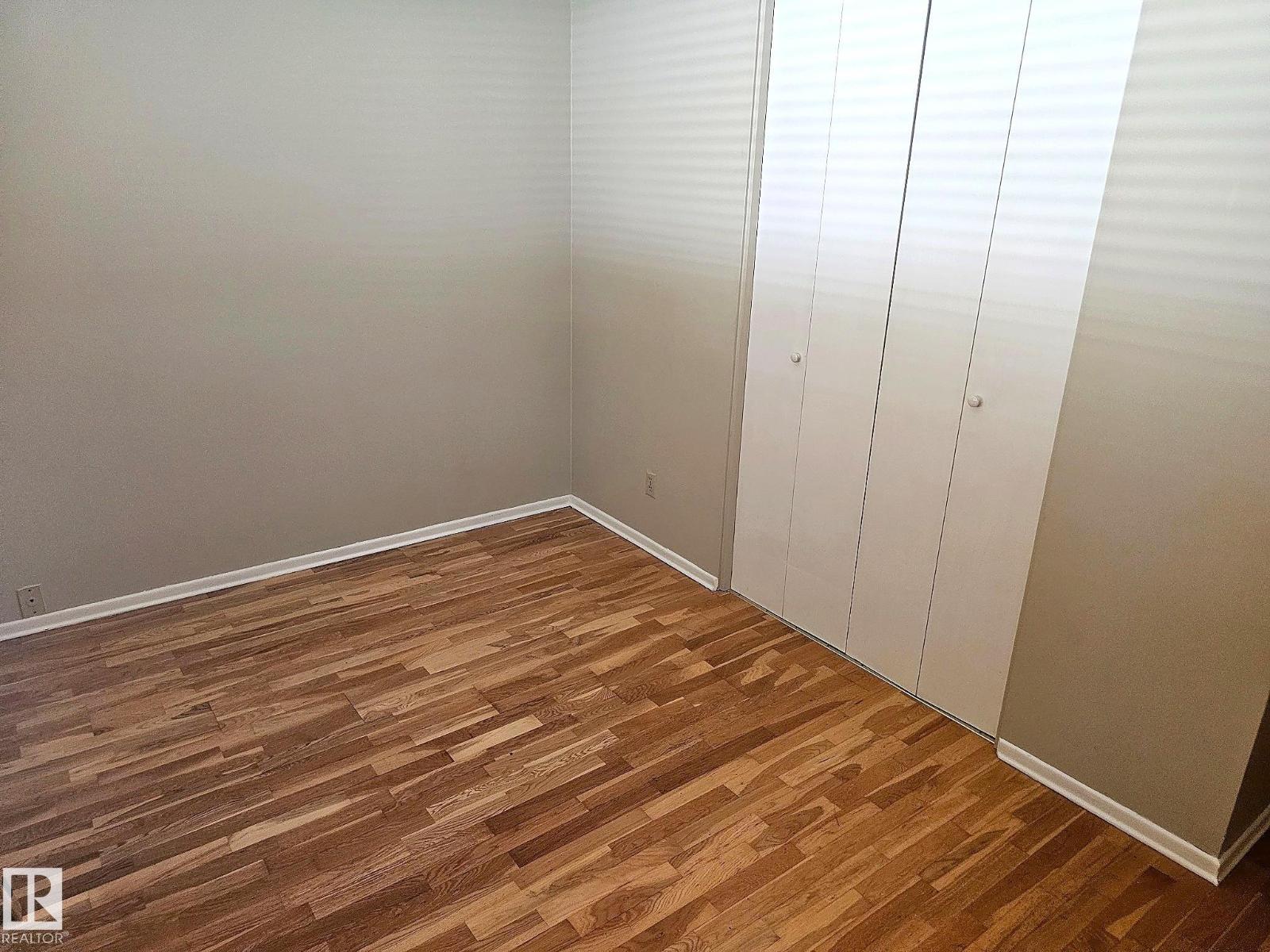 7812 144 Av Nw Property Photo 7