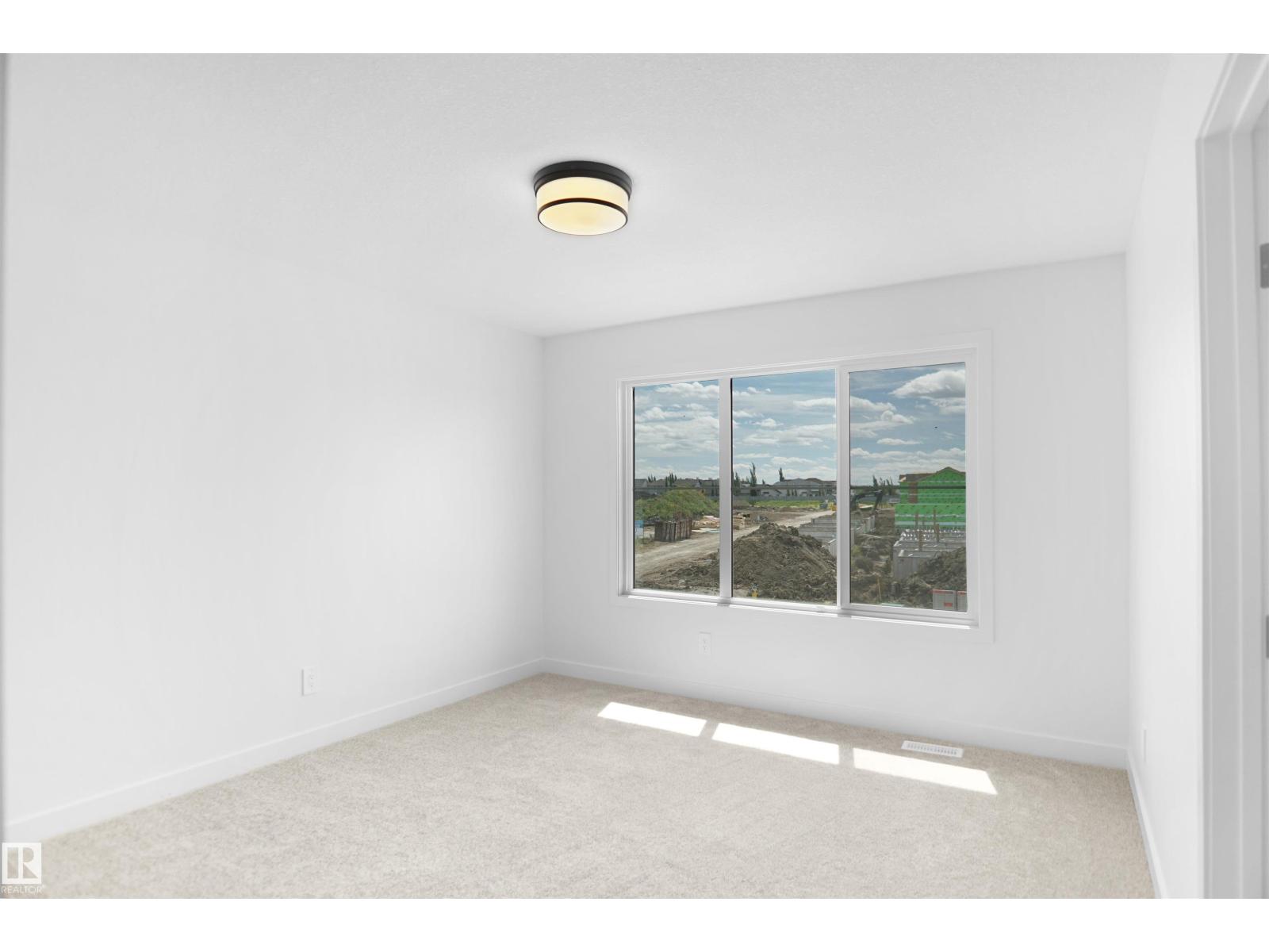 8707 183 Av Nw Property Photo 22