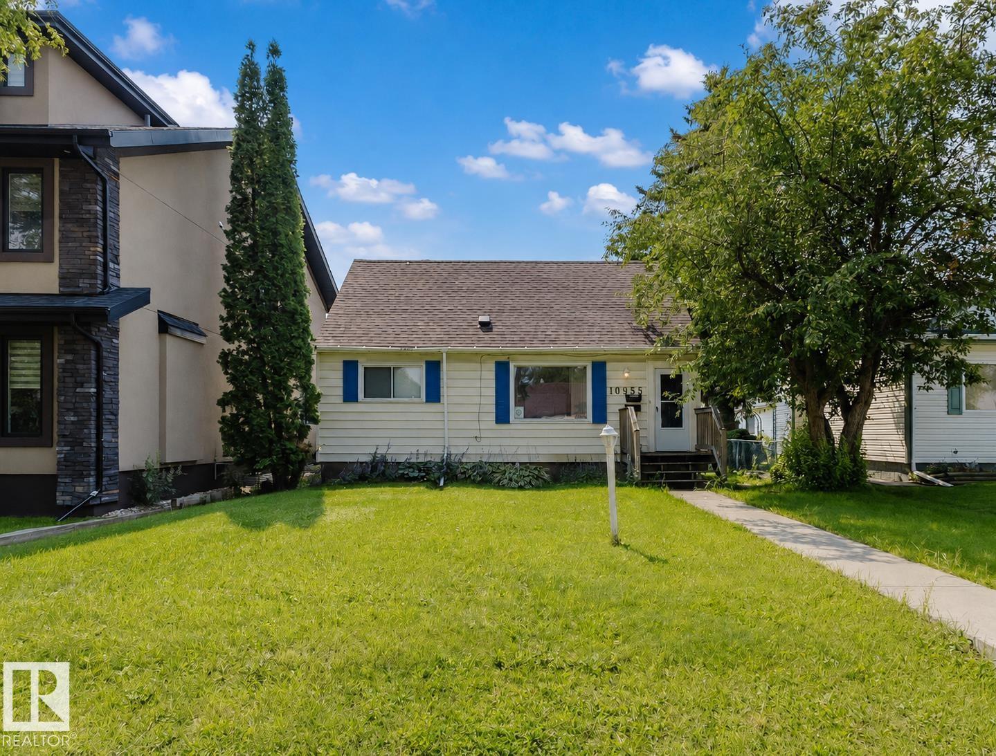 10955 72 AV NW Property Photo 1