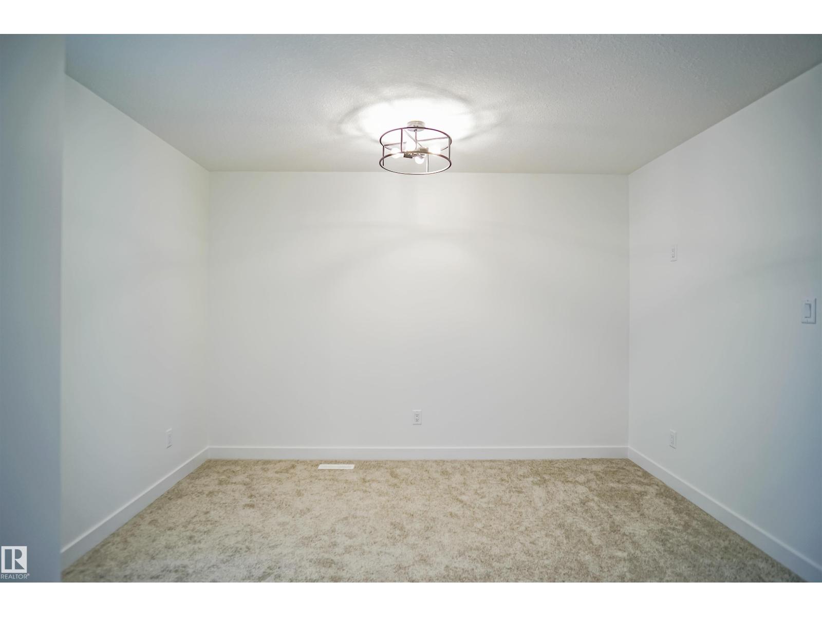 15 Lemon Cl Property Photo 15