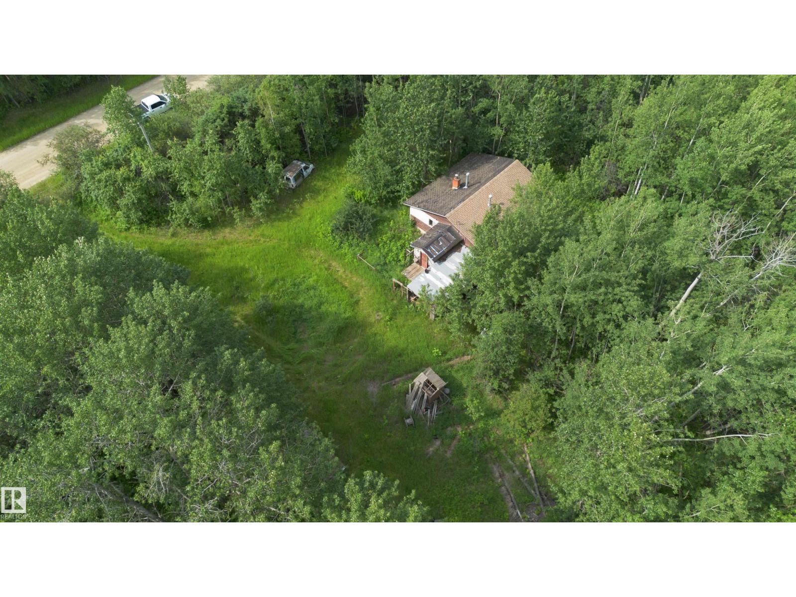 23412 Twp Rd 613a Property Photo 2