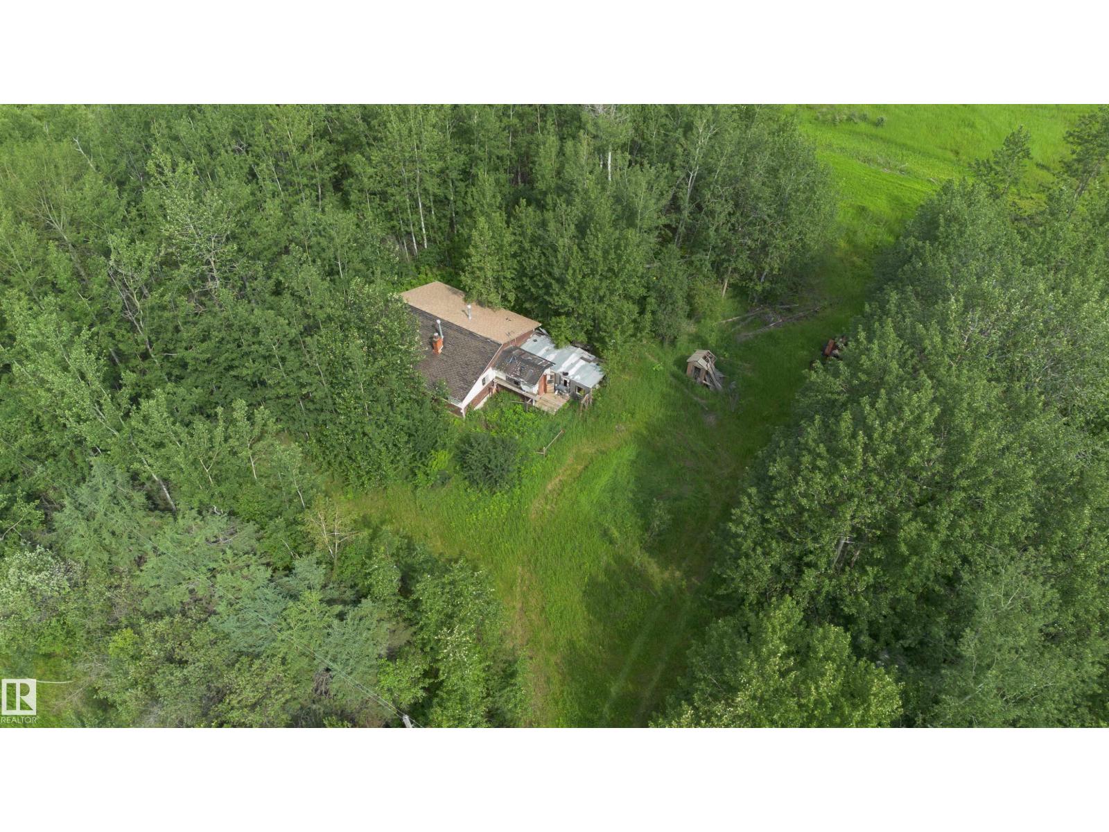 23412 Twp Rd 613a Property Photo 3