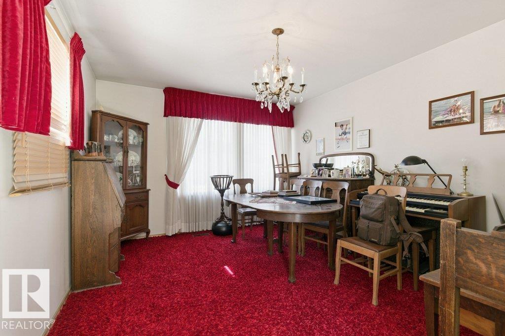 10459 66 Av Nw Property Photo 8