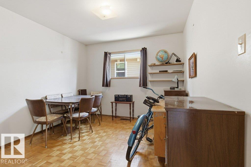 10459 66 Av Nw Property Photo 18