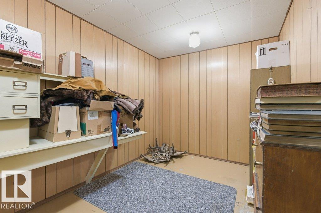 10459 66 Av Nw Property Photo 28