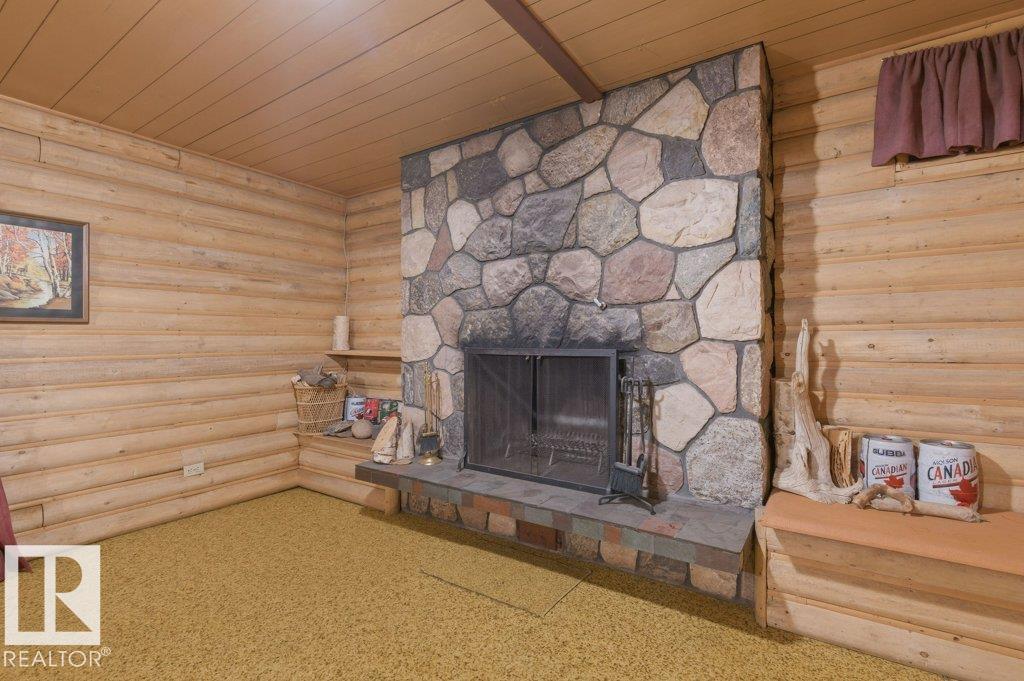 10459 66 Av Nw Property Photo 34