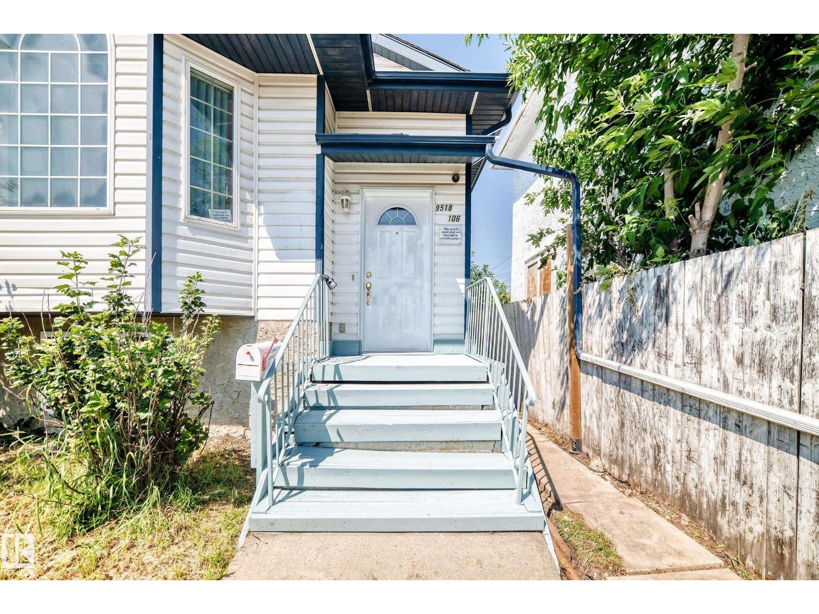9518 106 Av Nw Property Photo 3