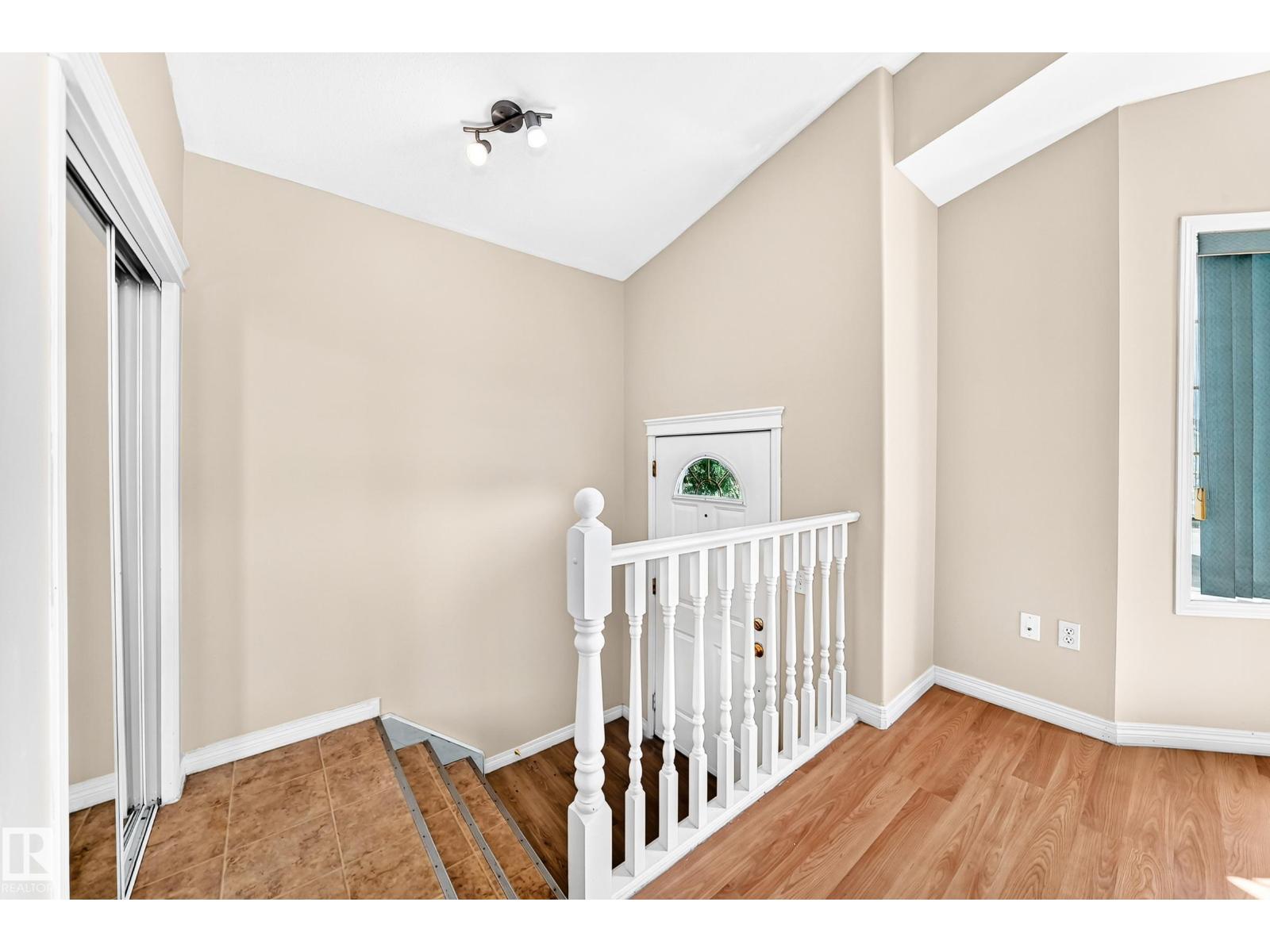 9518 106 Av Nw Property Photo 5