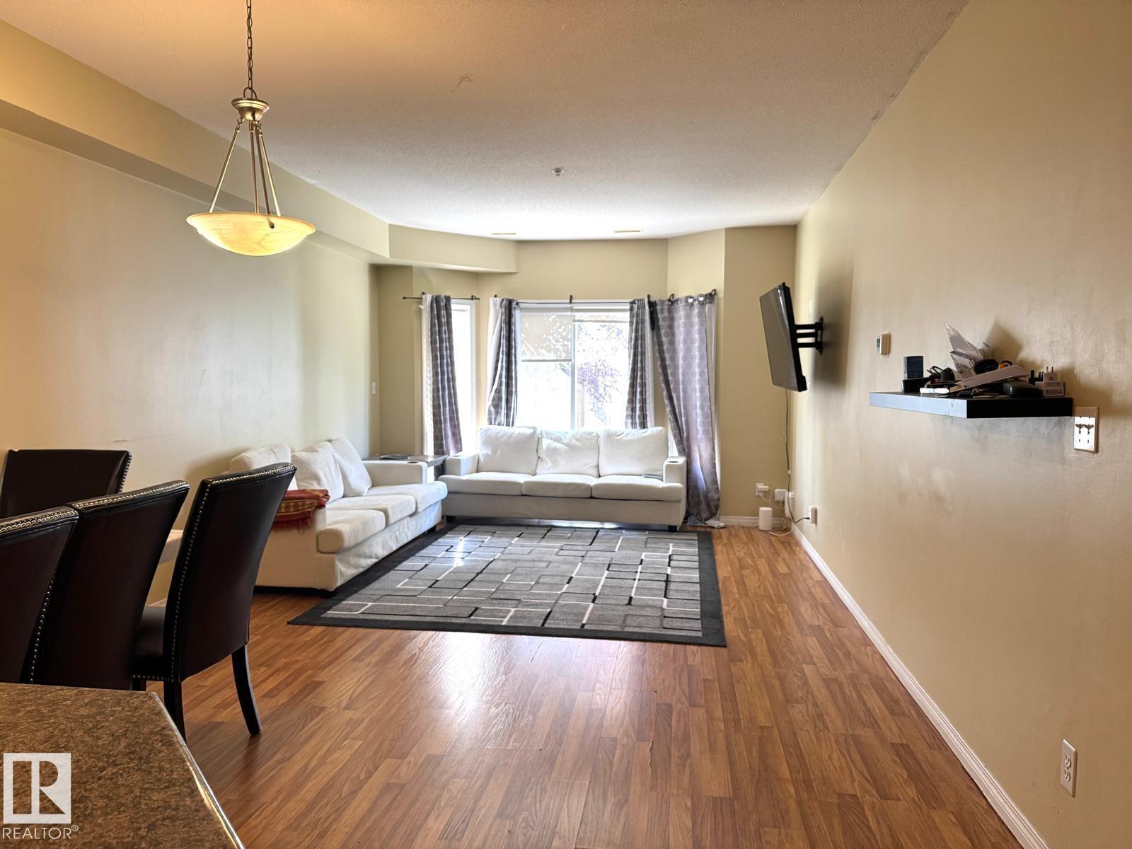 #117 4304 139 Av Nw Property Photo 6