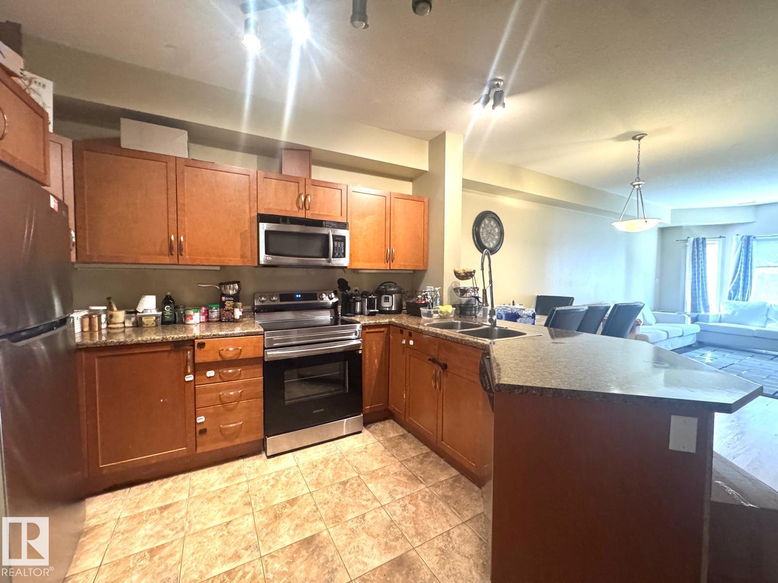 #117 4304 139 Av Nw Property Photo 9