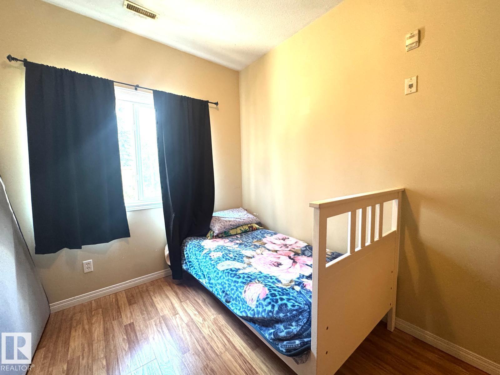 #117 4304 139 Av Nw Property Photo 15