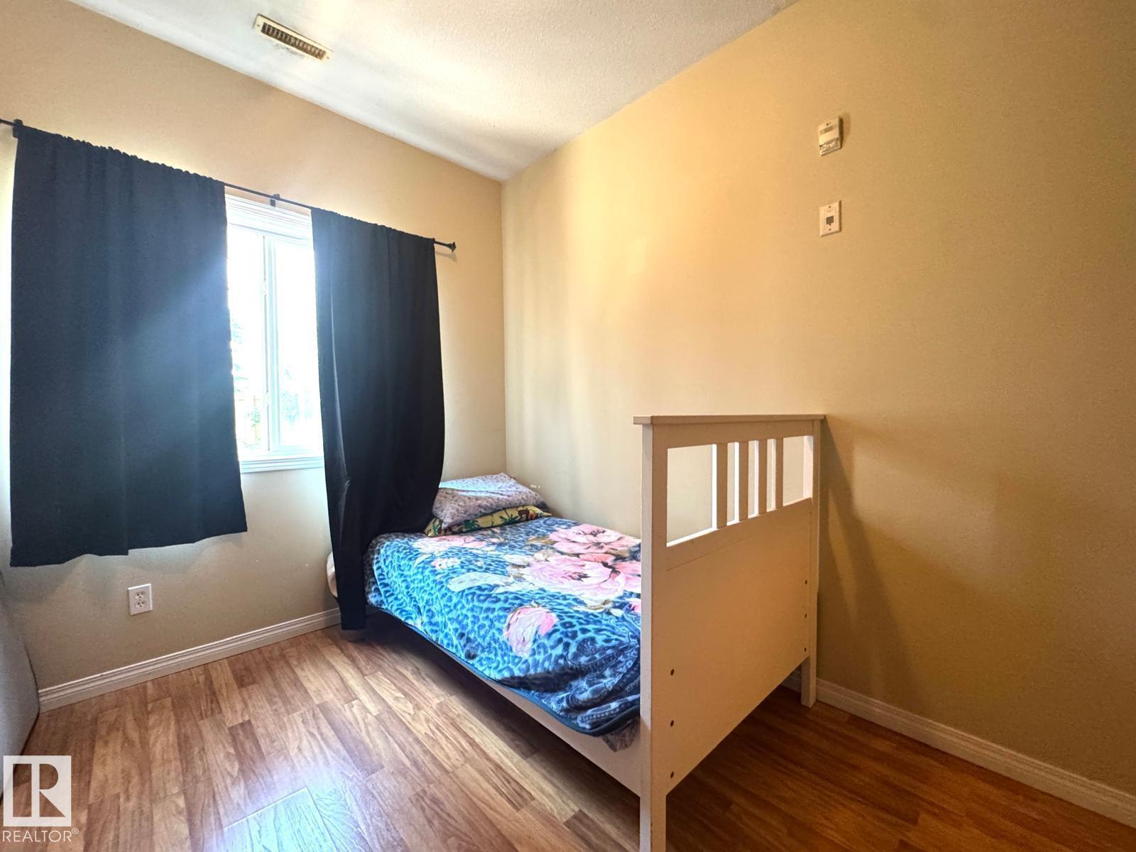 #117 4304 139 Av Nw Property Photo 17