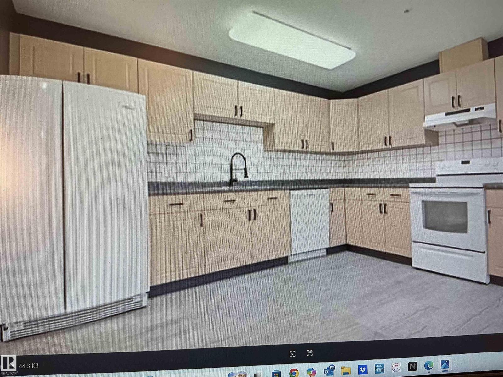 #106 592 Hooke Rd Nw Property Photo 2