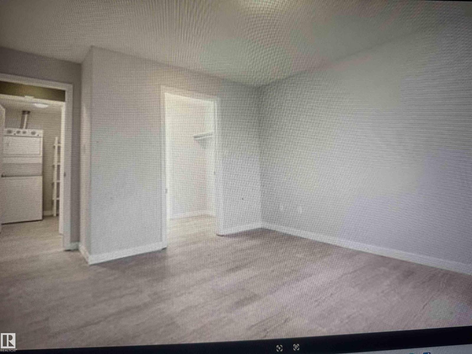 #106 592 Hooke Rd Nw Property Photo 11