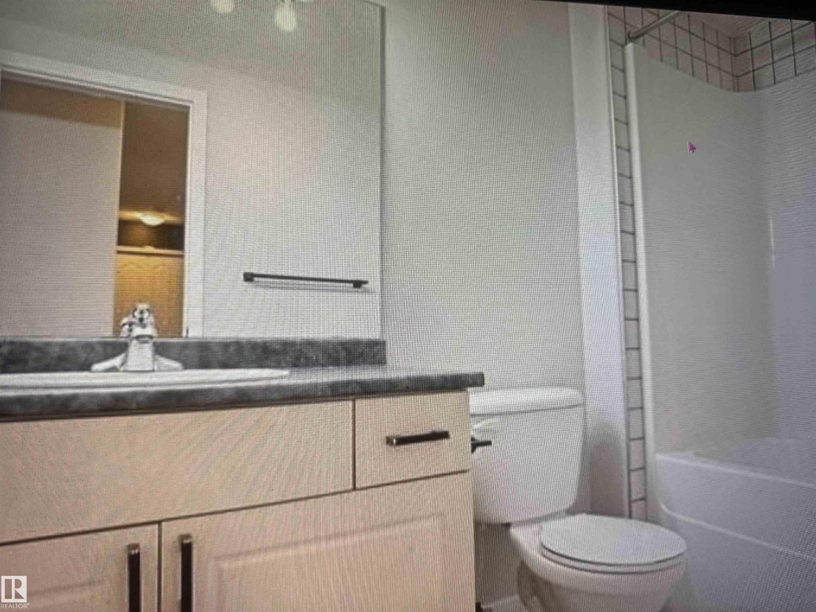 #106 592 Hooke Rd Nw Property Photo 17