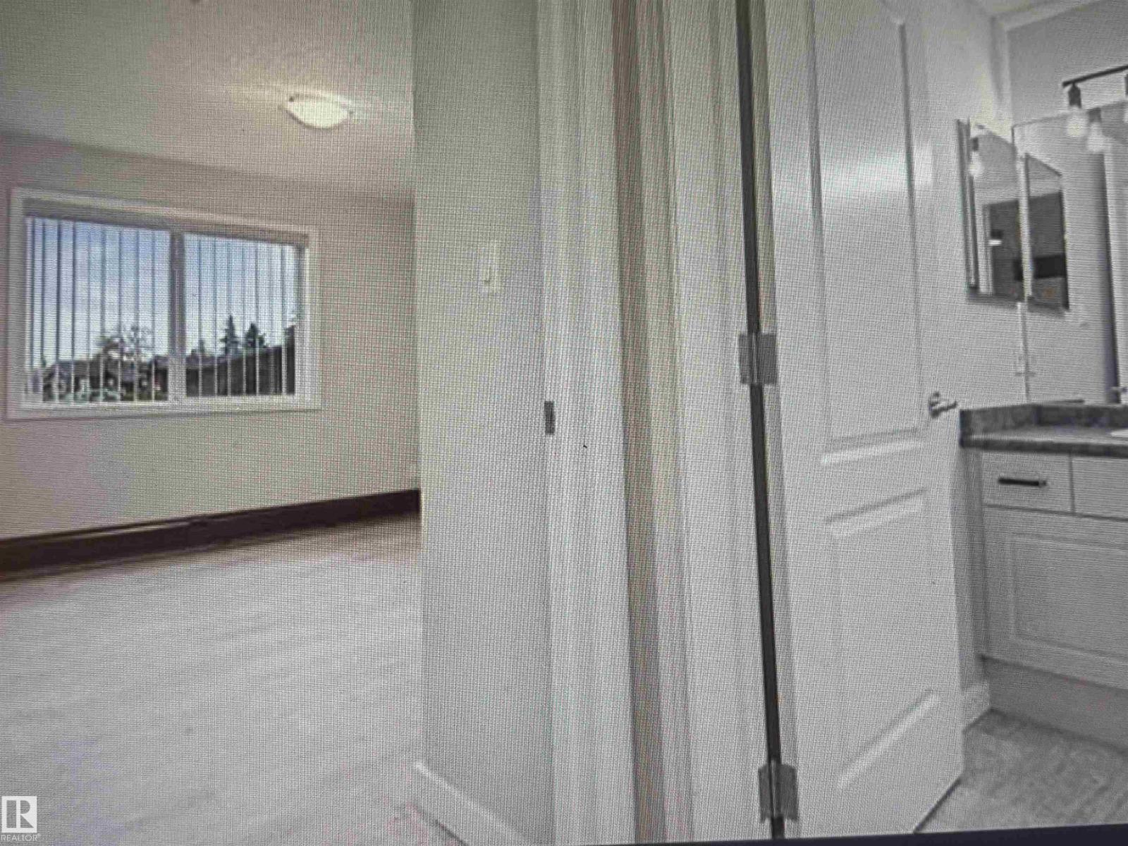 #106 592 Hooke Rd Nw Property Photo 24