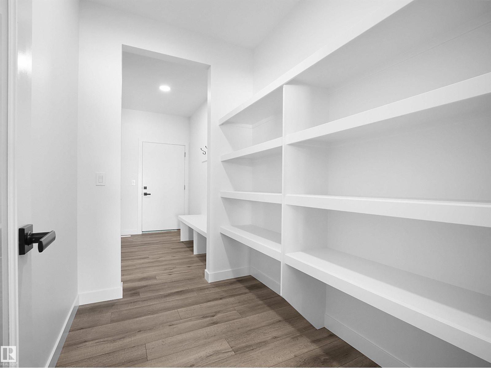 19066 20a Av Nw Property Photo 5