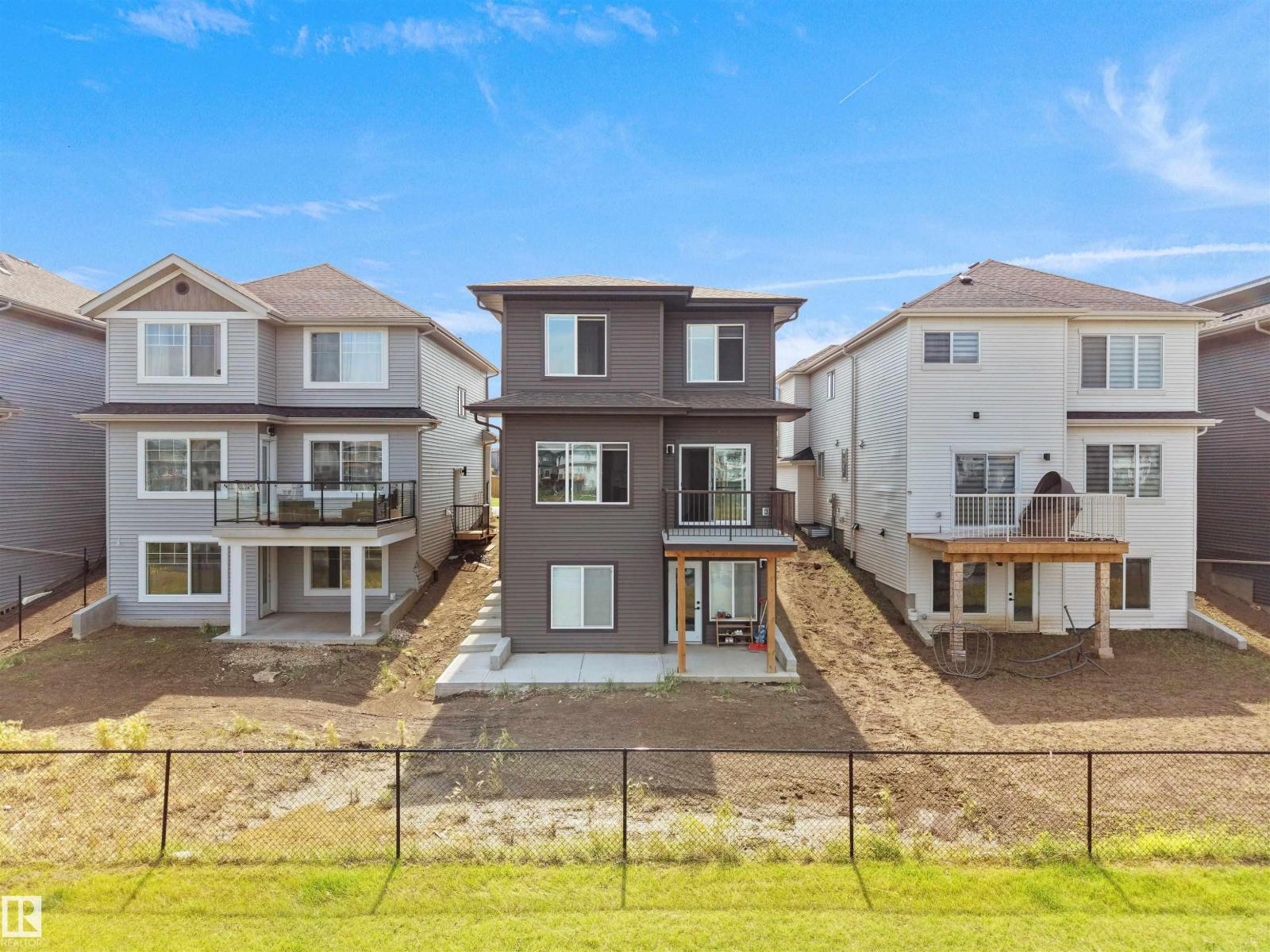 19066 20a Av Nw Property Photo 8