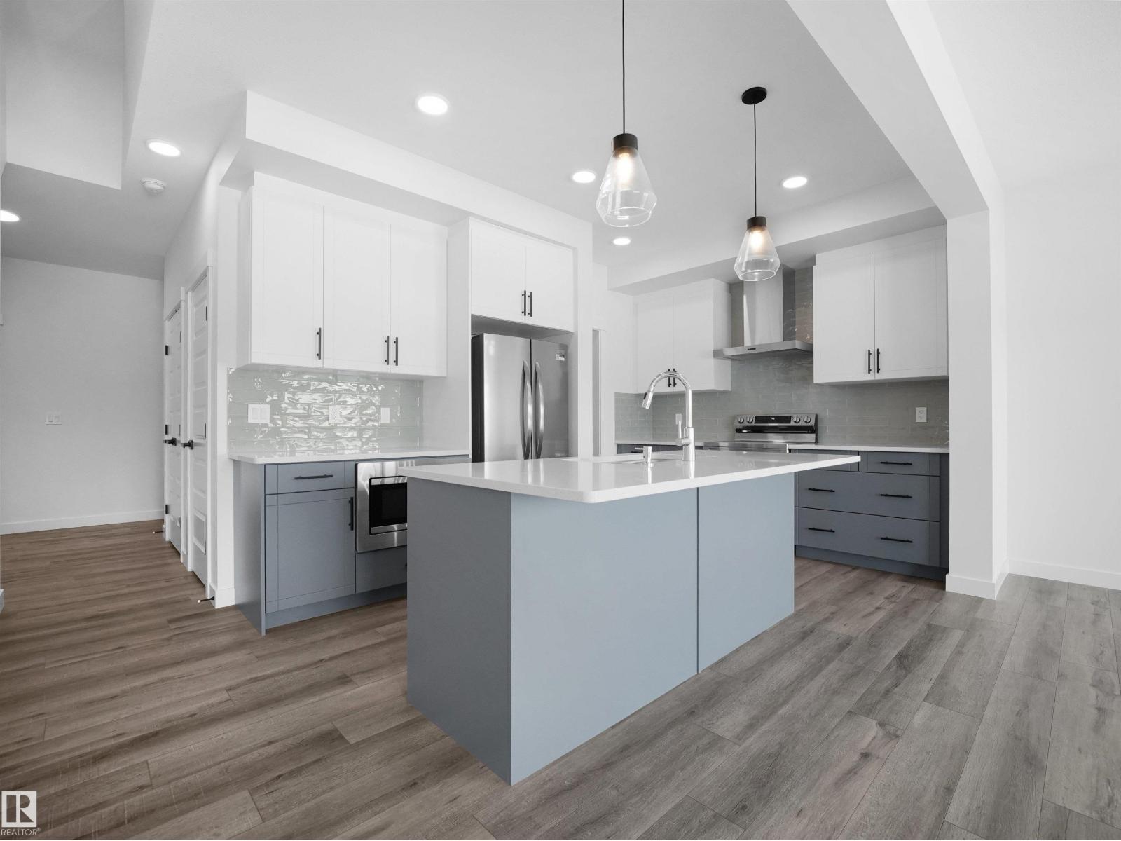 19066 20a Av Nw Property Photo 18