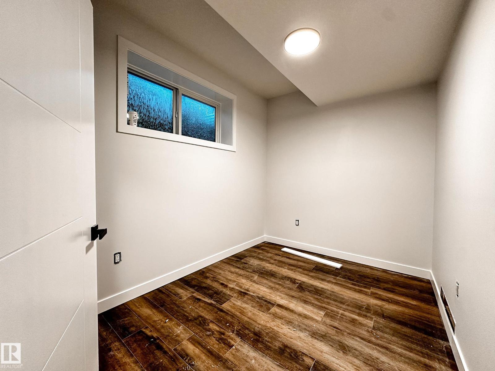 11230 125 St Nw Property Photo 43
