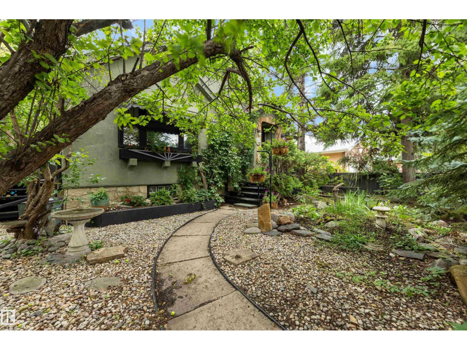 12220 109 Av Nw Property Photo 1