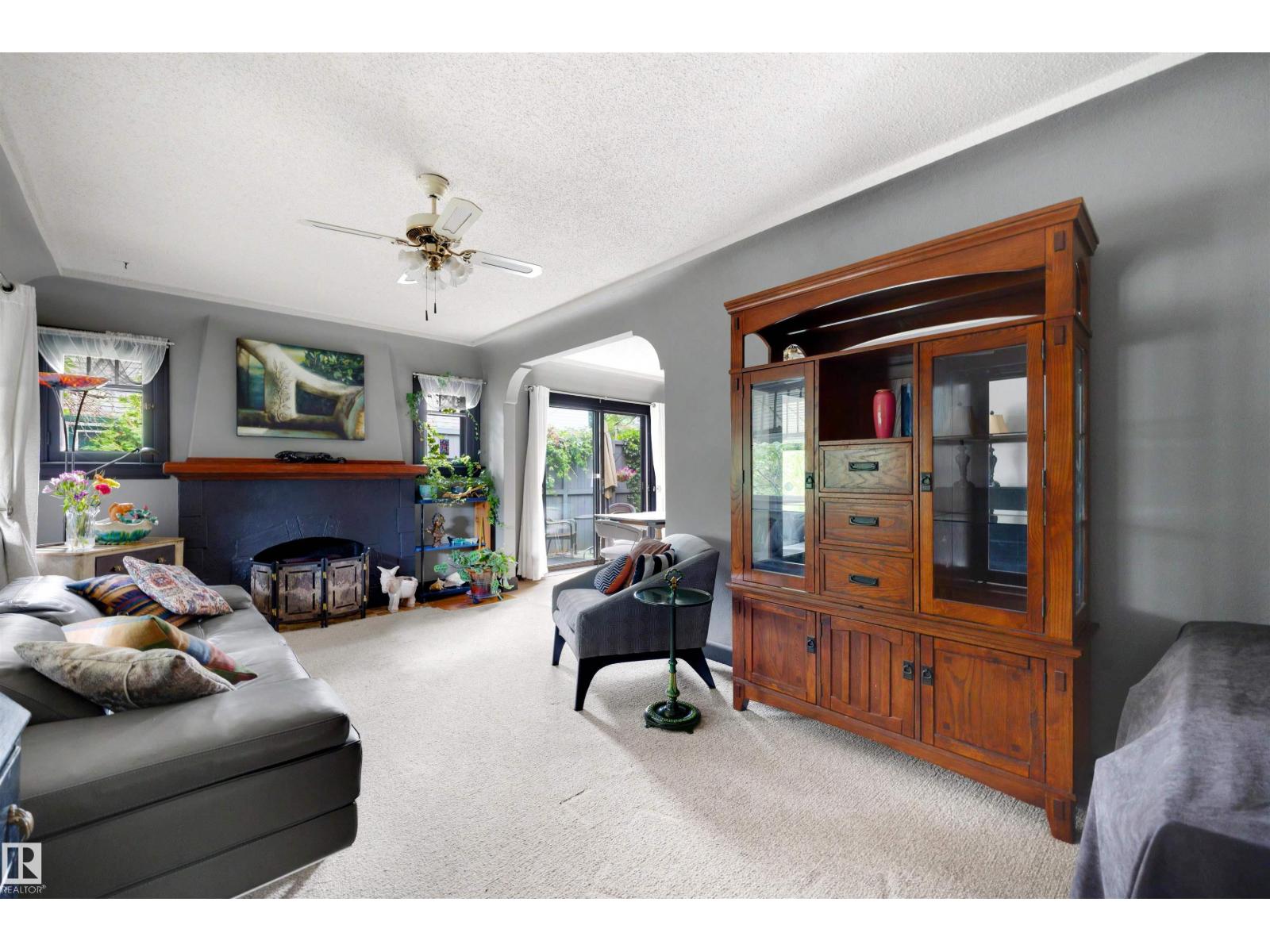 12220 109 Av Nw Property Photo 11