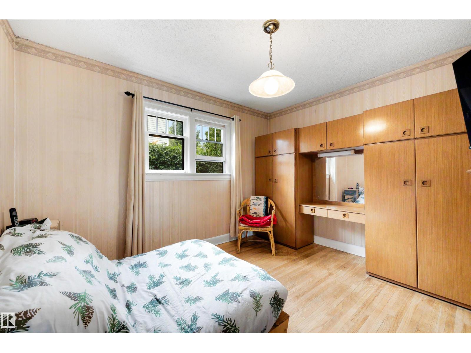 12220 109 Av Nw Property Photo 20