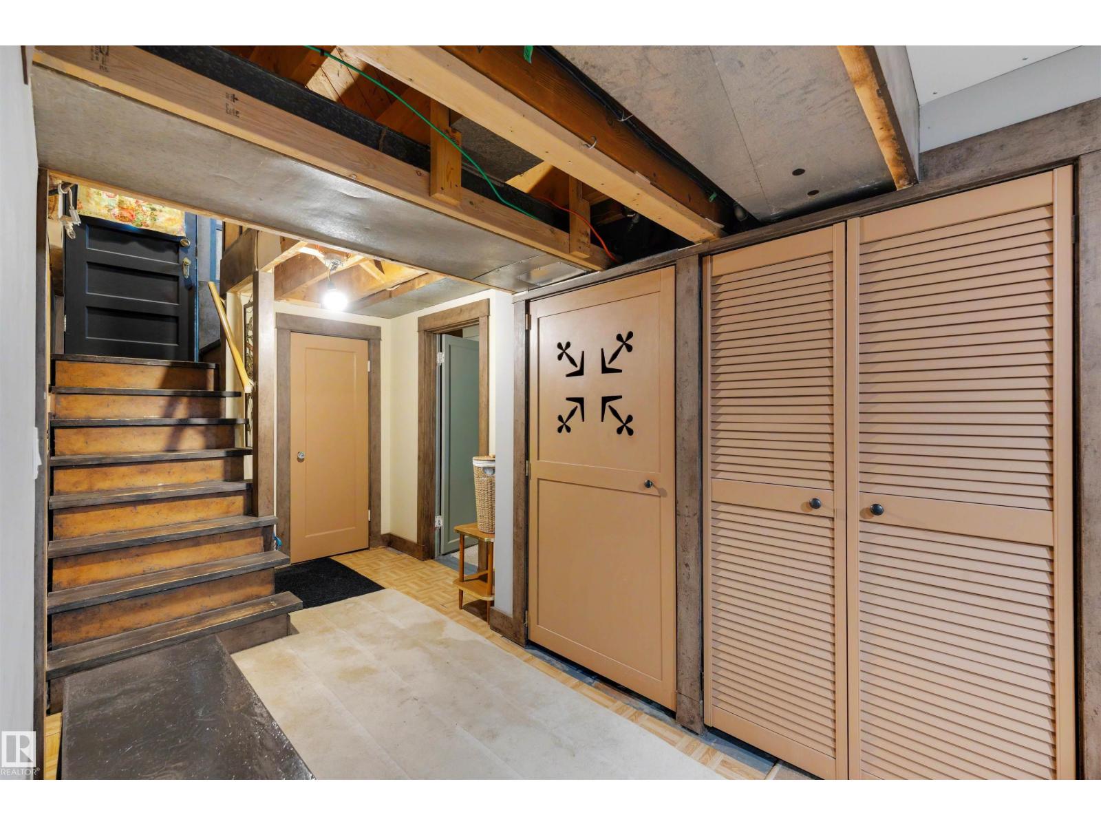 12220 109 Av Nw Property Photo 25
