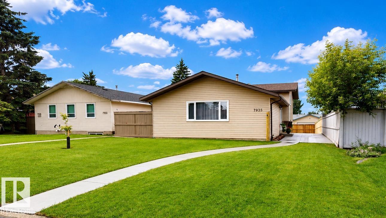 7935 22 AV NW Property Photo 1