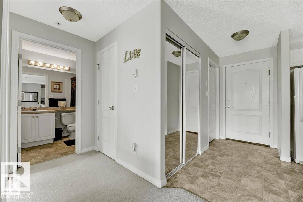 #229 1520 Hammond Gate Nw Property Photo 4