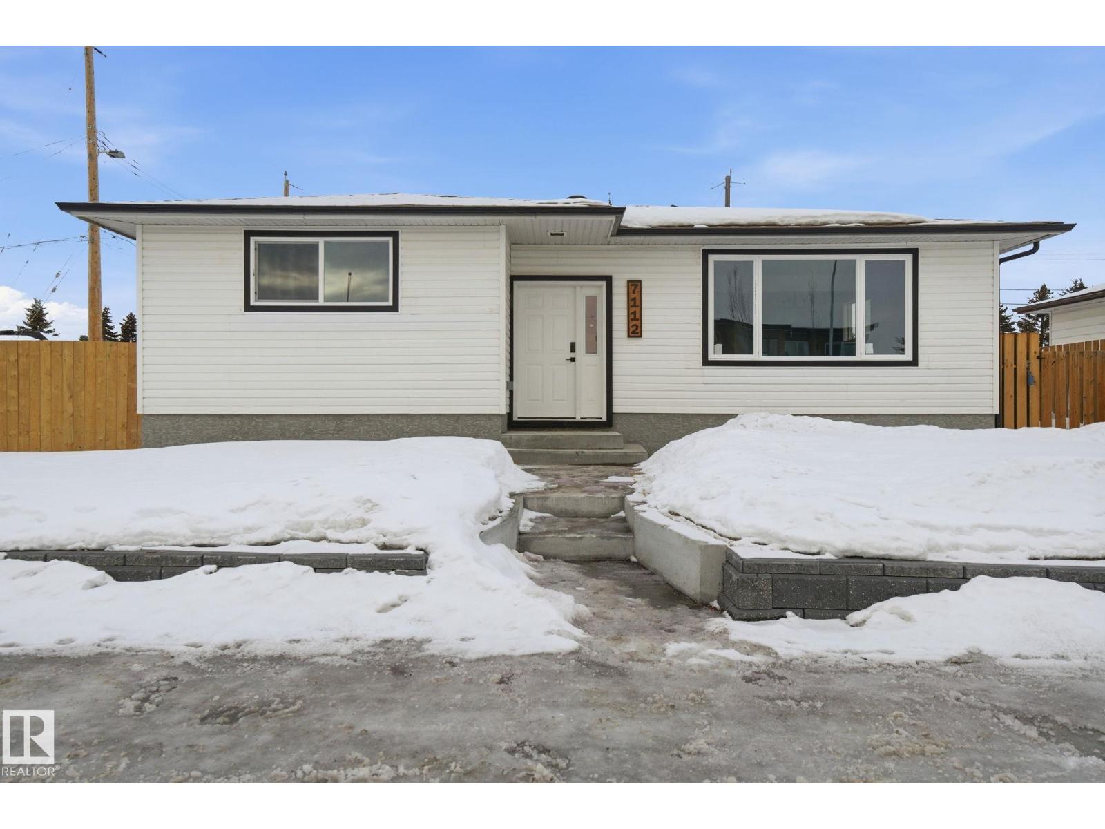 7112 132 AV NW