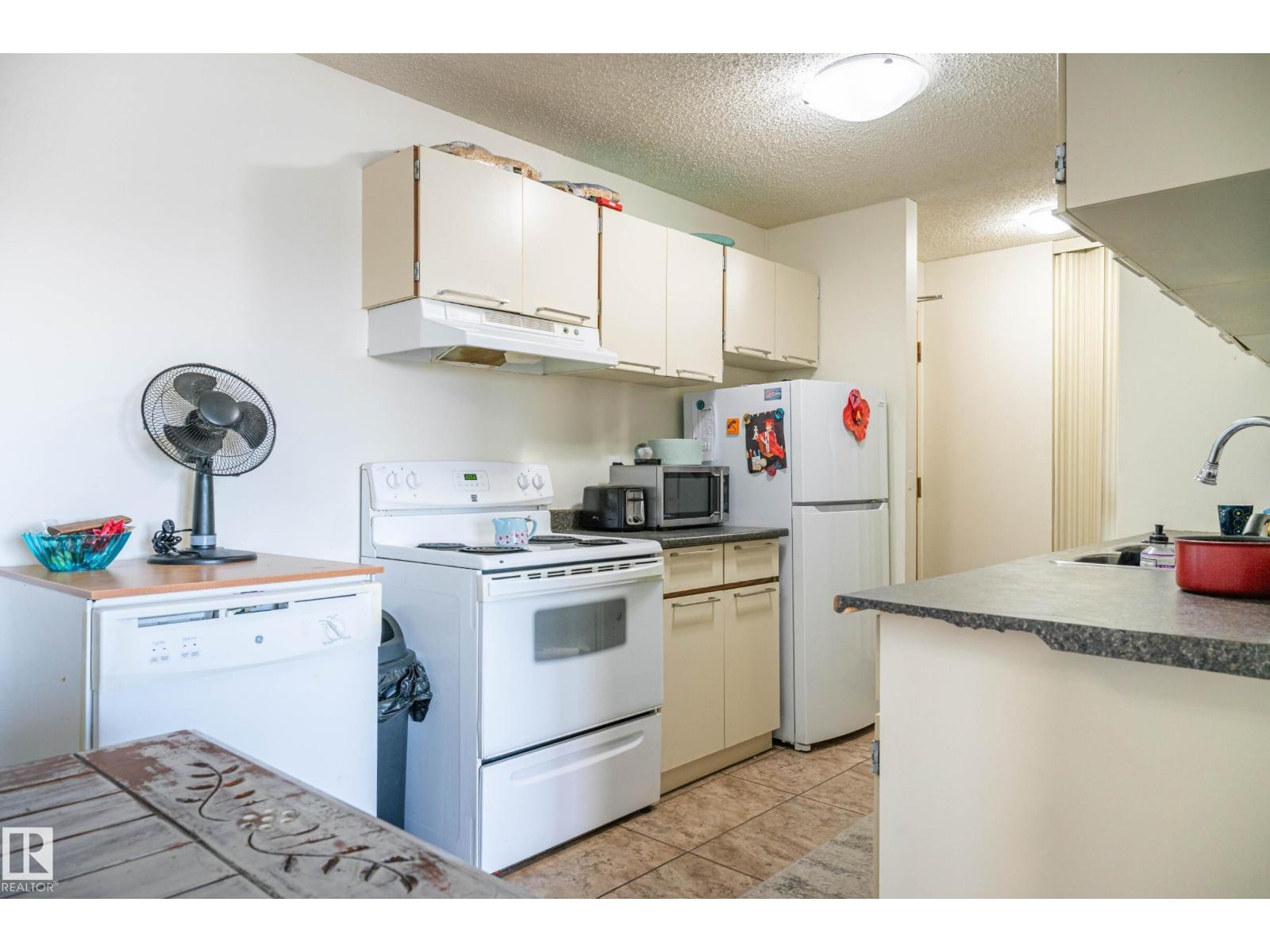 #201 104 10 St Property Photo 14