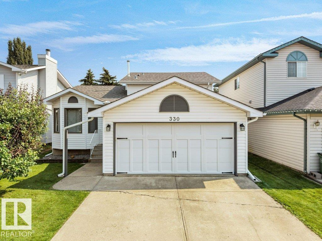 330 PEARSON CR NW Property Photo 1