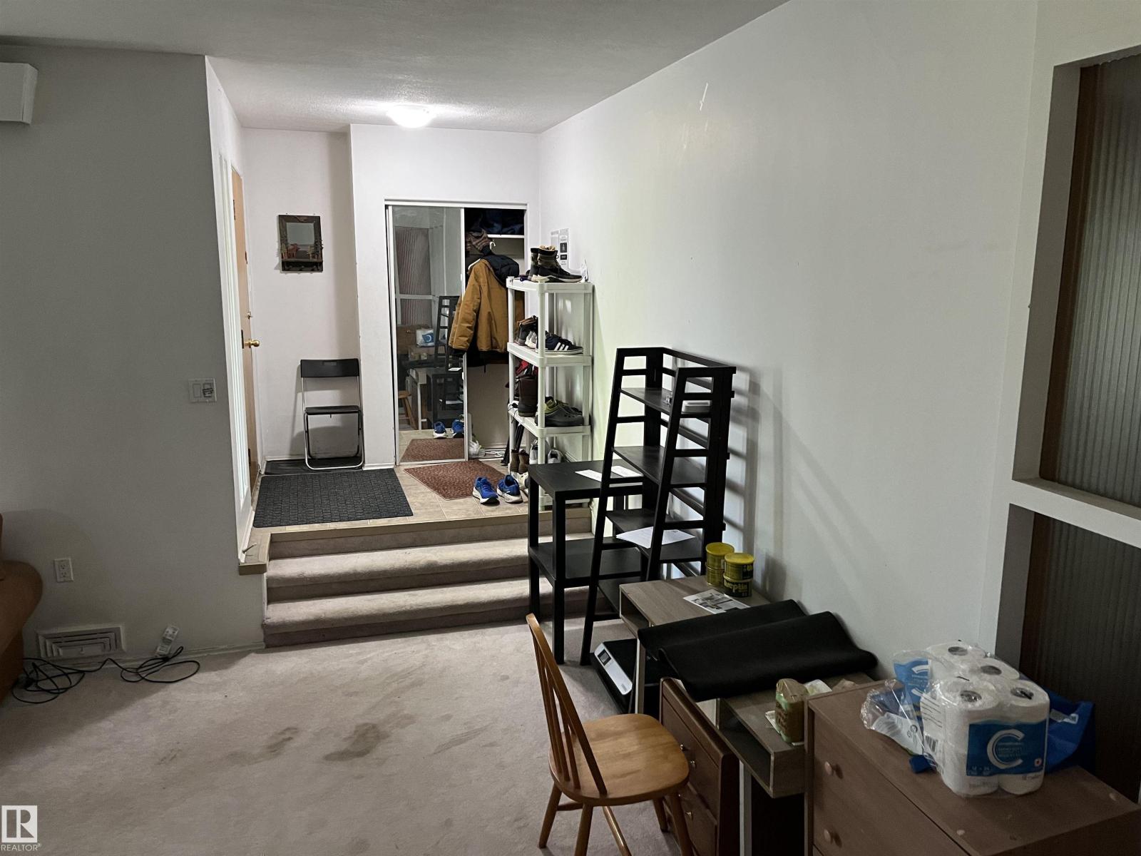 12011 87 Av Nw Property Photo 6