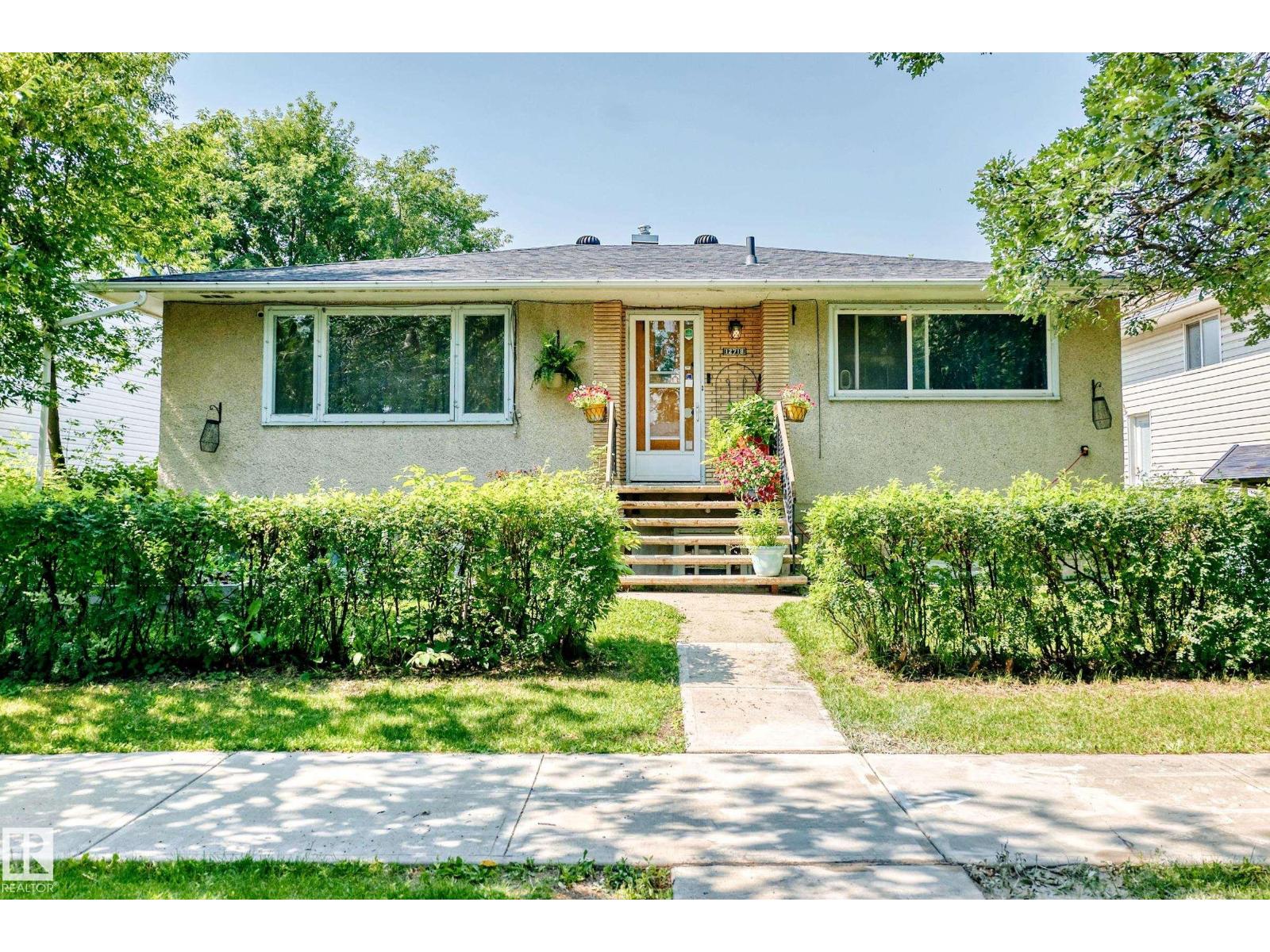 12718 126 ST NW Property Photo 1