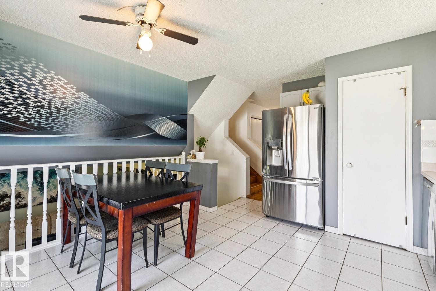 7912 154 Av Nw Property Photo 10