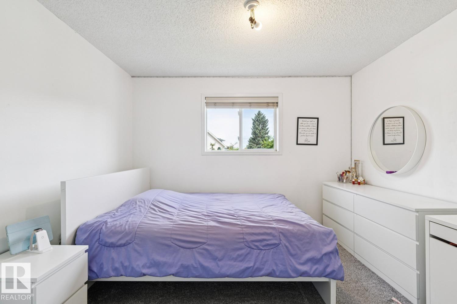7912 154 Av Nw Property Photo 20