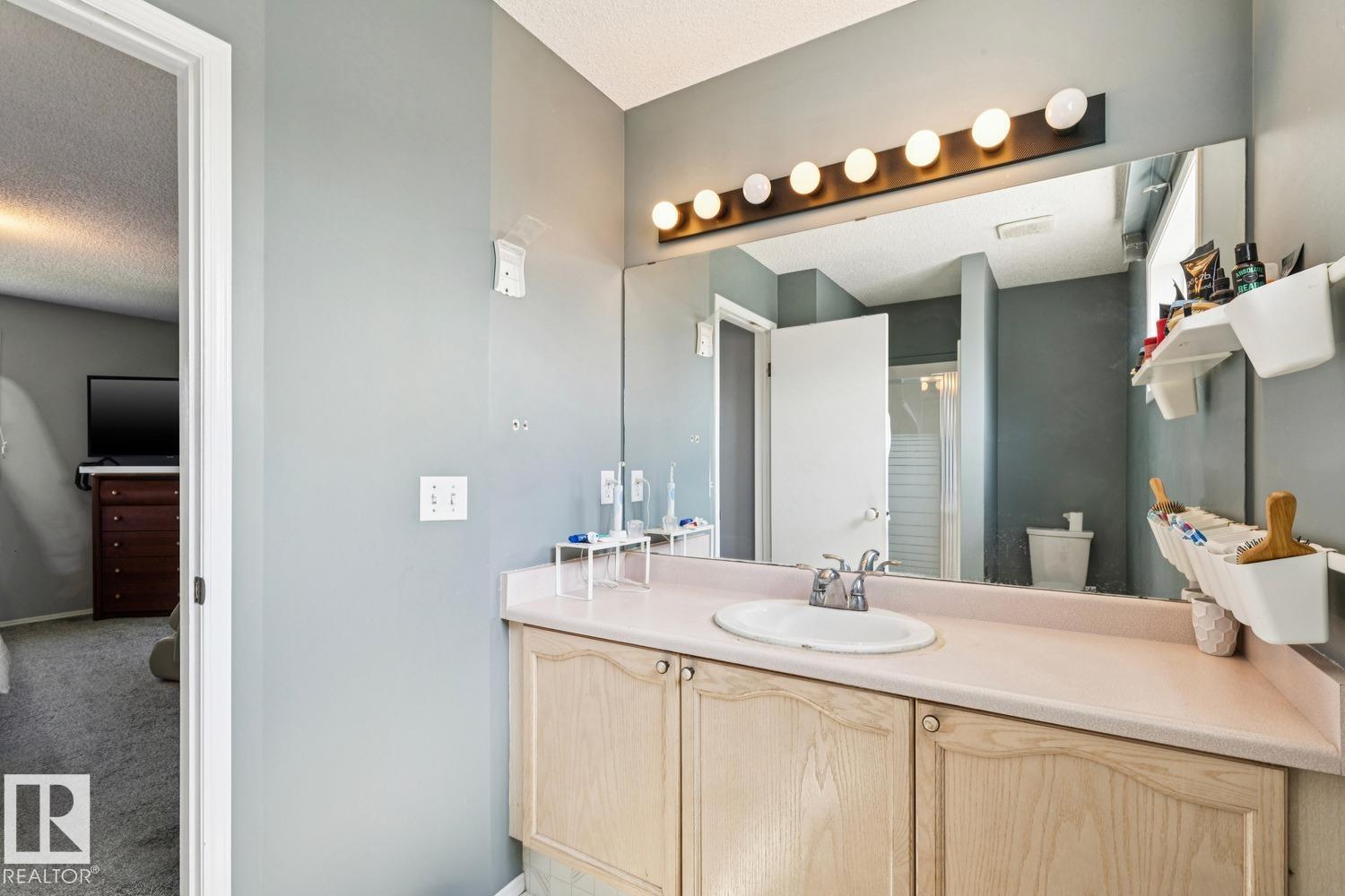 7912 154 Av Nw Property Photo 24