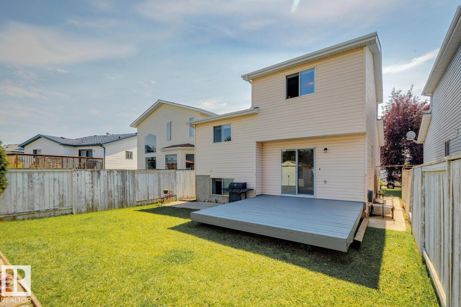 7912 154 Av Nw Property Photo 26