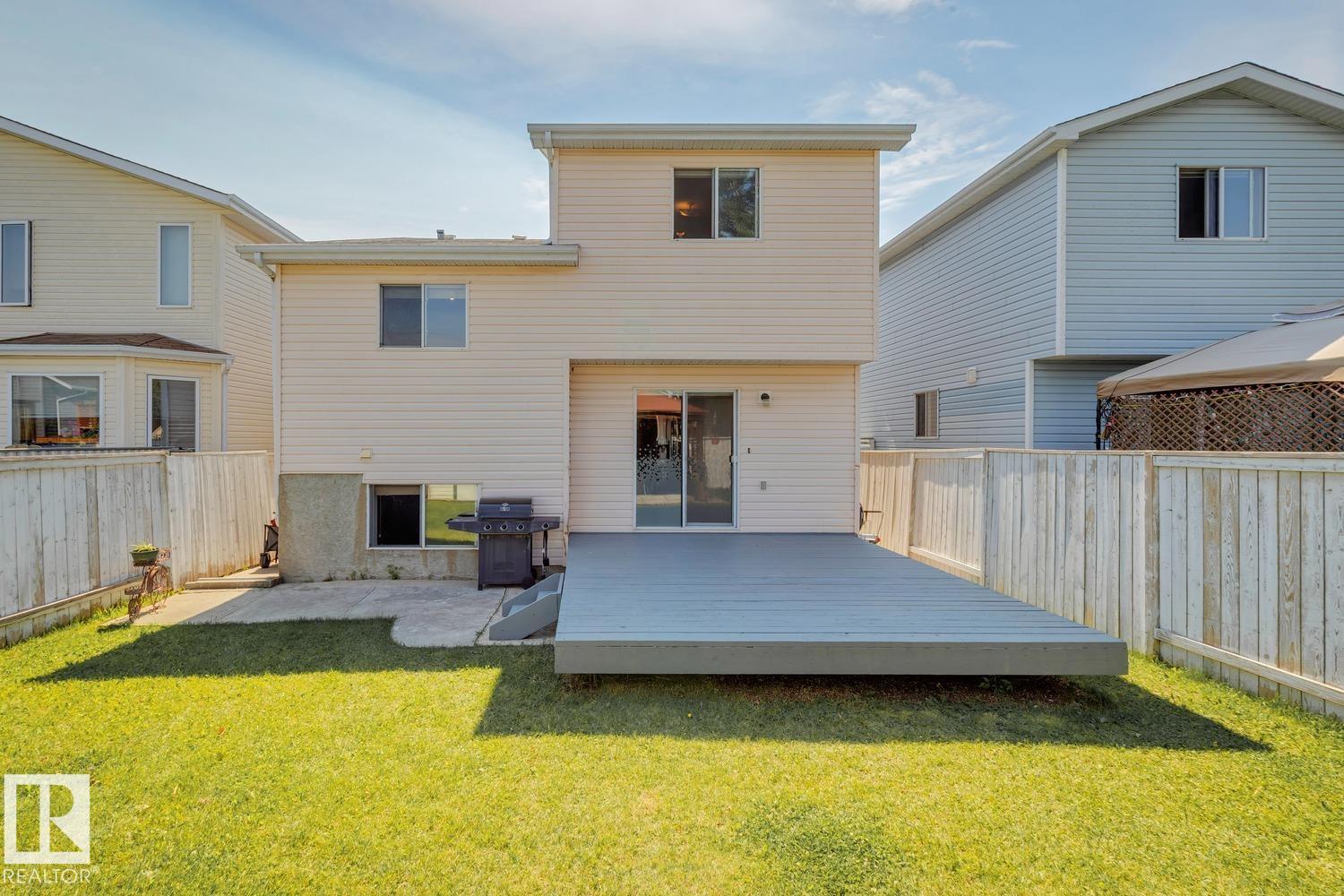 7912 154 Av Nw Property Photo 27