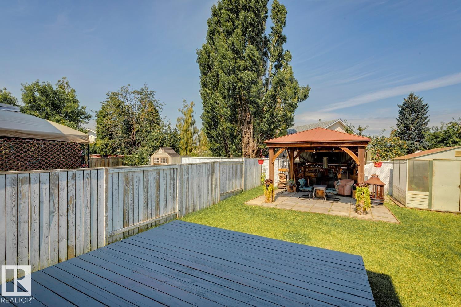 7912 154 Av Nw Property Photo 31